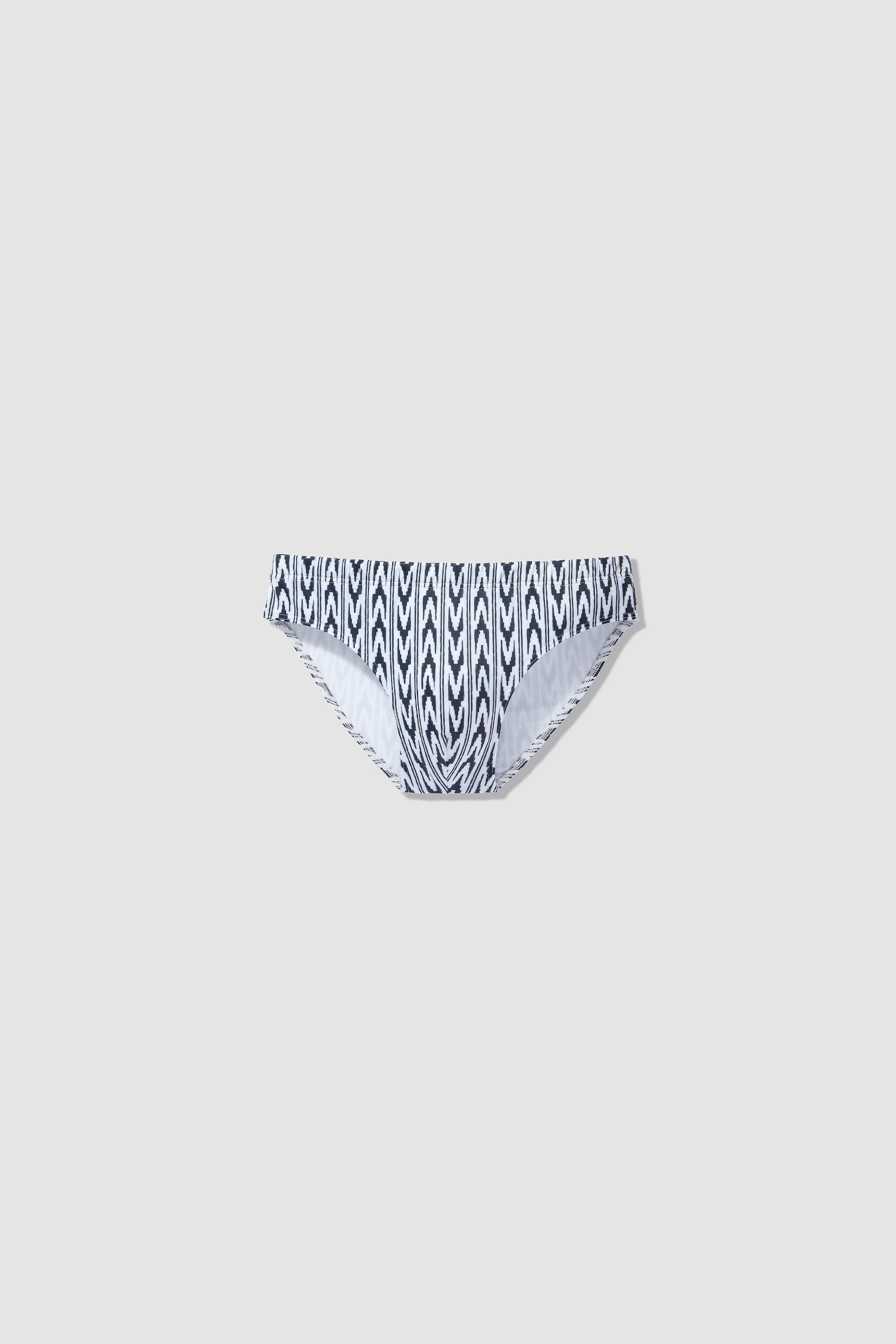 WHITE ABROBAD SWIM BRIEFS